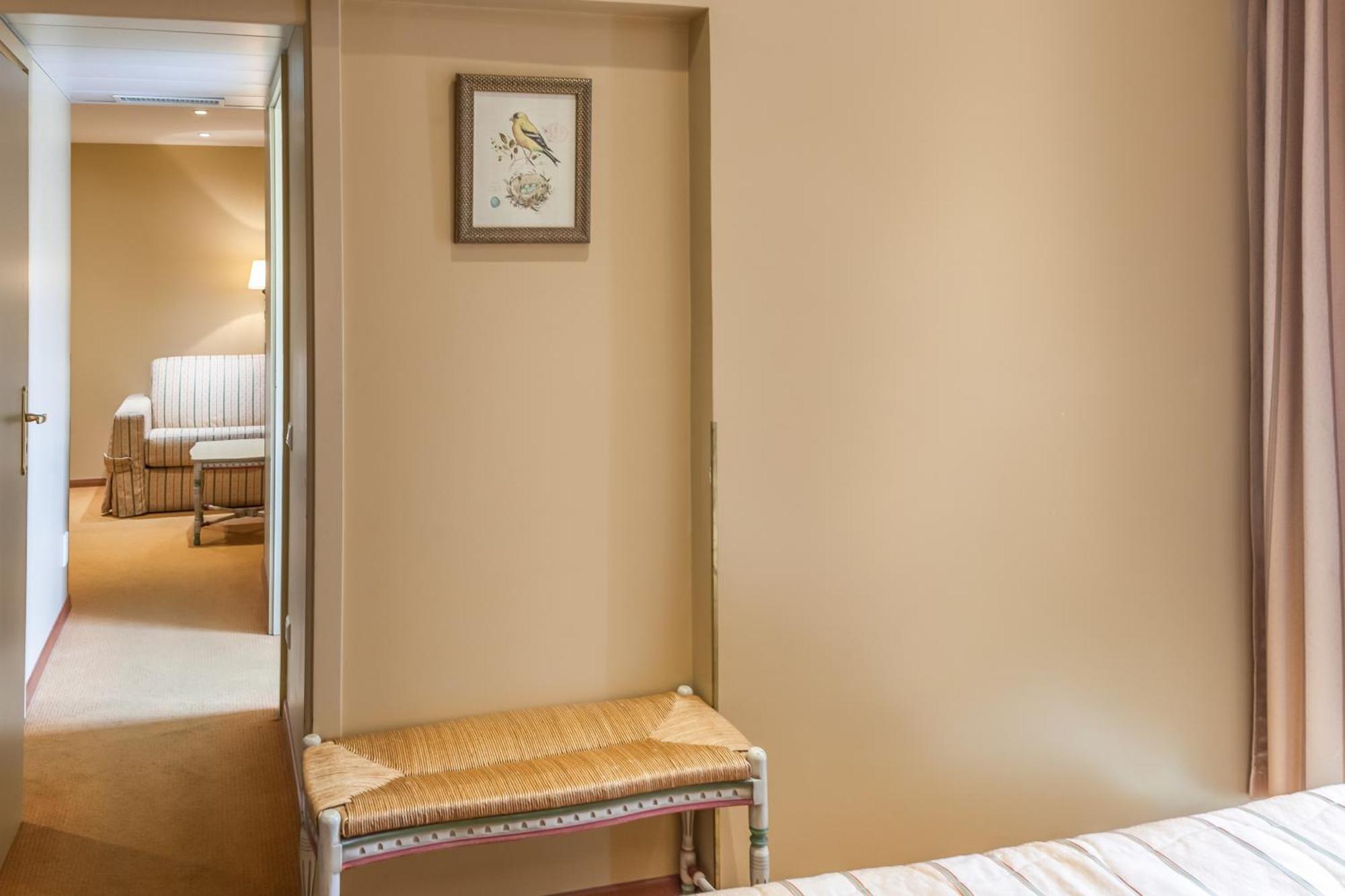 Logis Hotel Beausejour Кольмар Екстер'єр фото