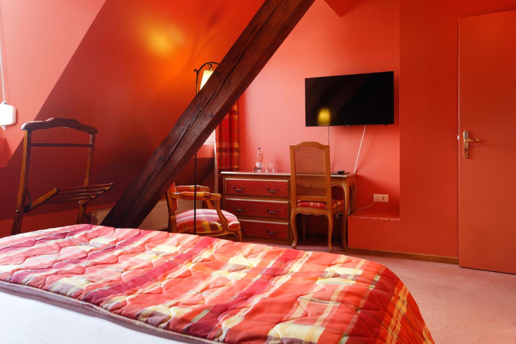 Logis Hotel Beausejour Кольмар Екстер'єр фото