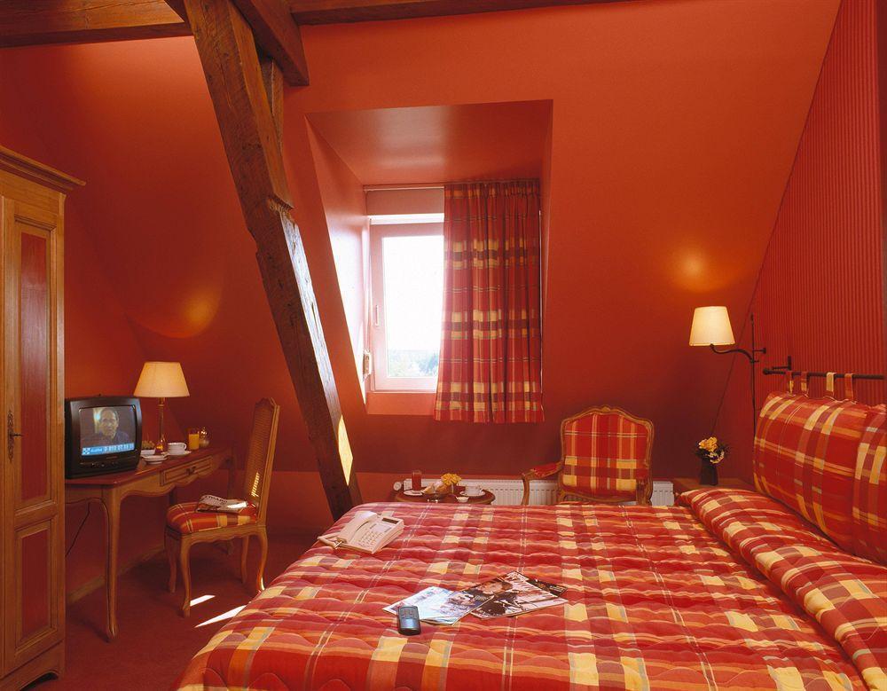 Logis Hotel Beausejour Кольмар Екстер'єр фото